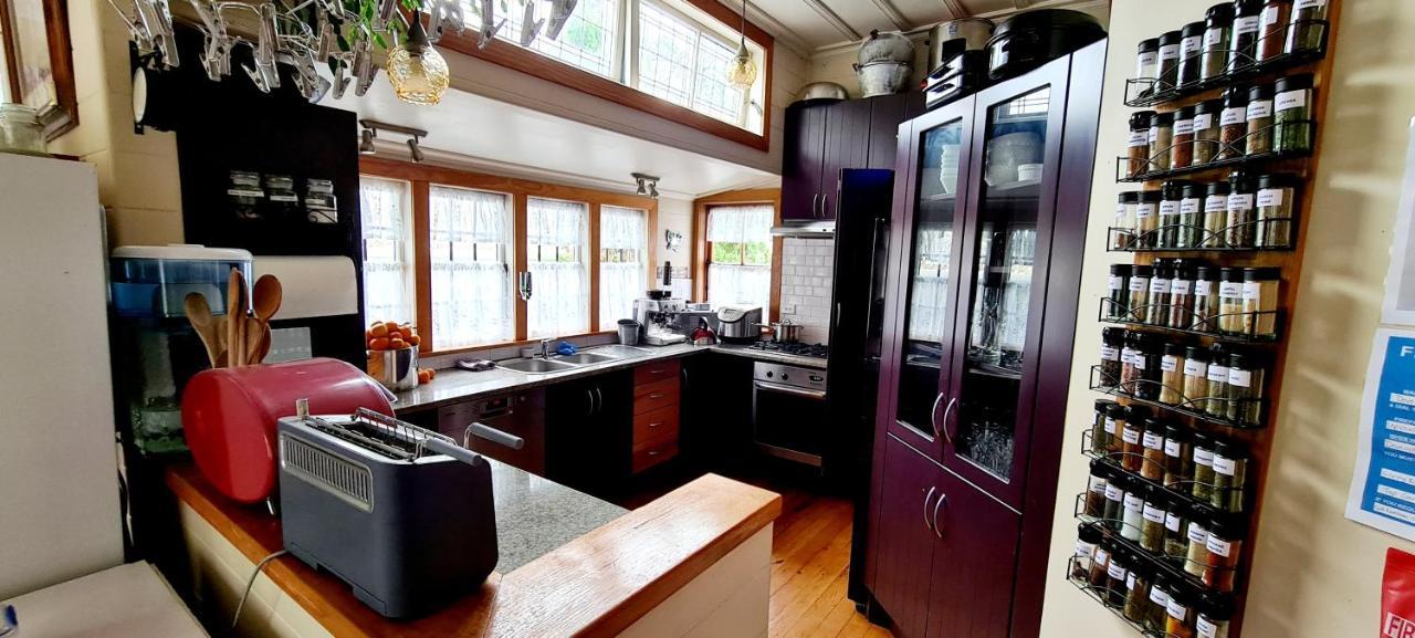 Dovecote House Bed & Breakfast Auckland Bagian luar foto