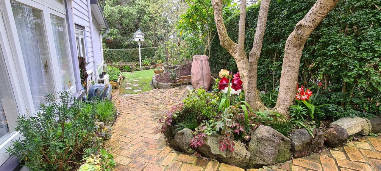 Dovecote House Bed & Breakfast Auckland Bagian luar foto