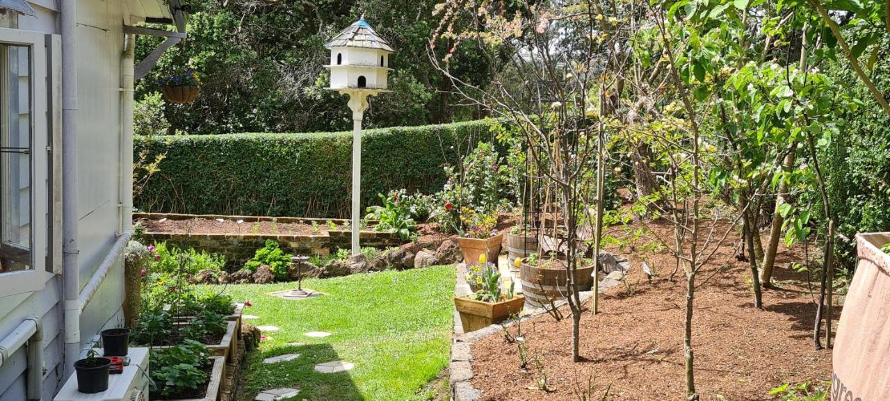Dovecote House Bed & Breakfast Auckland Bagian luar foto